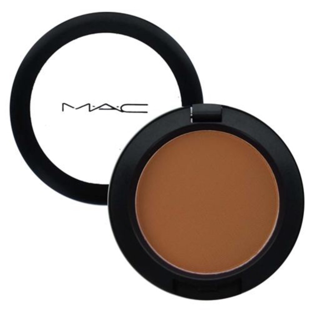 MAC “Blunt” Bronzer/Blush